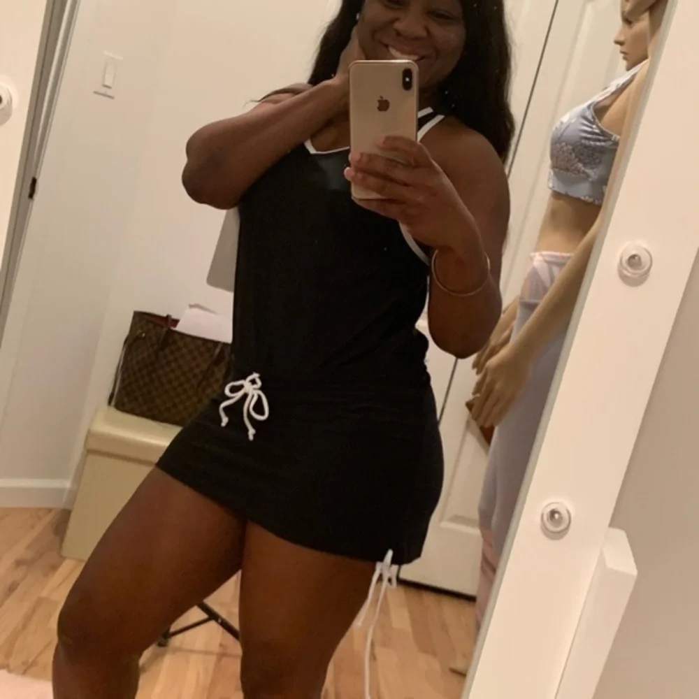 Beach dress with attached Panty - Picture 6 of 12